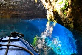 Μελισσάνη) or melissani lake, also melisani is a cave located on the island of kefalonia, northwest of sami, about 5 km (3.1 mi) southeast of agia effimia, northeast of argostoli and northwest of poros. Melissani Lake Blog Ghd