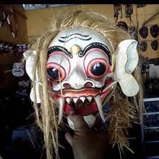 Bendahara lembaga perlindungan anak (lpa) sumut, ahmad muhajir menilai, dengan adanya penundaan pembelajaran tatap muka (ptm), maka tenaga pendidik seperti guru maupun dosen wajib meningkatkan kualitas pengajaran kepada peserta didik. Jual Hiasan Dinding Topeng Muka Atau Wajah Seram Terbatas Kota Semarang Moesanonong Store Tokopedia