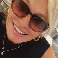 30+ Profile mit dem Suchbegriff „Laurette“