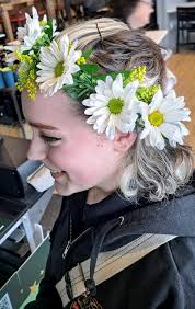 Model Florist designs in Advanced Floral 🌿🌹🌷🌼🪻🏬