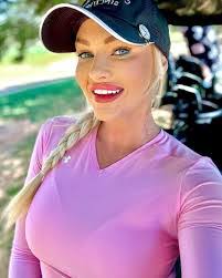 Taylor Cusack's Instagram, Twitter & Facebook