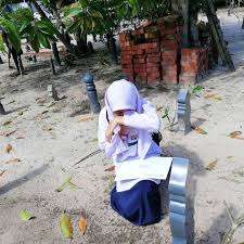 Maybe you would like to learn more about one of these? Jadi Piatu Sejak Umur Belia Gadis 12 Tahun Yang Baru Lulus Sd Ini Menangis Pilu Saat