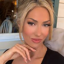 Ruth Hyppolite's Instagram, Twitter & Facebook