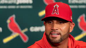 Albert pujols was born on january 16, 1980 in santo domingo, dominican republic as jose alberto pujols. Reports Albert Pujols Agrees To Deal With Los Angeles Dodgers