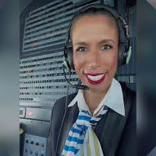 Emily Flugbegleiterin Condor