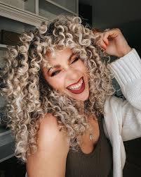 This is the most reliable way to poof hair. What Causes Puffy Hair And Which Products You Need To Fix It