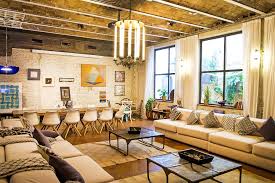 Casa gracia es un alojamiento social de 146 habitaciones en pleno paseo de gracia pensado para aquellos visitantes que buscan explorar la ciudad y mezclarse con los locales sus bares, restaurantes. Casa Gracia Barcelona Updated 2020 Prices
