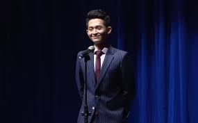 快醒醒，英雄。 距游戏首次公布的八年后， 《赛博朋克2077》终于正式和大家见面了。 进入夜之城的钥匙现在就握在你的手中。 是时候偷一波装备，寻一些刺激或是来一两场超梦体验了! åšæ©å¤±è¨€é¢¨æ³¢é„­å—æ¦•åŸºé‡'æœƒå‡ºé¢å›žæ‡‰ ç¶²ç´…æ‰¹è©• ç¤¾æœƒ æ–°é ­æ®¼newtalk