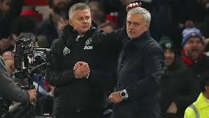 Tfr rounds up the best memes and tweets on a dramatic day for the stamford bridge club! Rofl The Best Memes Funnies From Around The Premier League This Week 90min