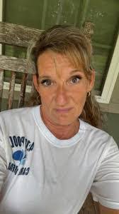 Janice Gladden's Instagram, Twitter & Facebook