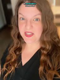 😭😱An Indianapolis mother faces a felony sex trafficking charge after  police say she tried to collect $400 in exchange for a man being able to  molest her infant daughter. Morgan D. Stapp,