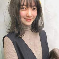 40代のミディアムヘアスタイル 髪型 パーマあり パーマなし lala magazine ララマガジン ミディアム パーマ 黒髪 パーマ 髪型