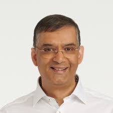 Troy Farrar's Instagram, Twitter & Facebook