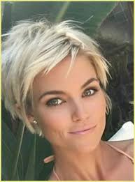 Kurzhaarfrisuren damen 2018 mit brille beliebte frisuren kurzhaarfrisuren damen 2018 graue haare mit. Frisuren Frauen Bob Frech Short Hair Styles Edgy Short Hair Cool Short Hairstyles