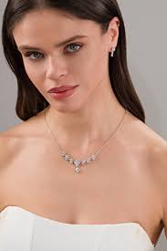 💎 Taşlı Kolye ile Şıklığınızı Yükseltin!