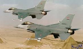 طيران الجيش المصري ي غير على جماعات في ليبيا تأكد تورطها العراق اليوم