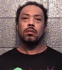 Ex-boyfriend charged in knife attack; victim expected to recover