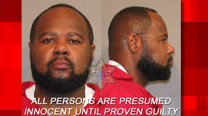 Aunt of four-time killer Derrick Groves says she hopes Orleans escapee  safely turns himself in