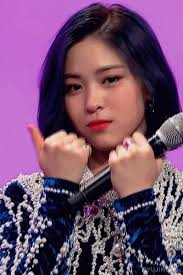 · now, ofc jyp would do . Itzy Jyp Entertainment Gif Itzy Jypentertainment Shinryujin Discover Share Gifs Itzy Kpop Girl Groups Attractive Girls