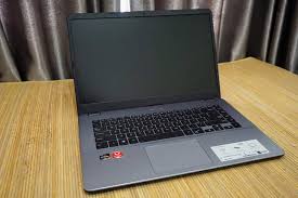 Nikmati juga pengalaman menyenangkan & lebih hemat untuk berbelanja asus x505za ryzen 5 dengan bebas ongkir hingga fitur cicilan 0% dari berbagai bank. Review Asus Vivobook X505za Br701t Performa Mantap Dengan Amd Ryzen 7 Dan Ssd 256 Gb