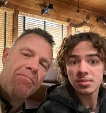 Tracy Broussard's Instagram, Twitter & Facebook