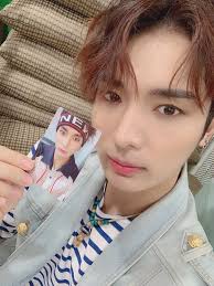 Pin By A On Pentagon In 2020 Yuto Pentagon Pentagon Jyp Trainee