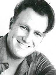 Porter, yarışmacı olarak listelendi cleo 1999'da derginin yılın seçkin lisansı.3139. Social Services Minister Christian Porter S Censored Self Portrait For Cleo Magazine Daily Telegraph