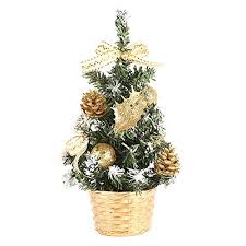 Le sapin de noël est une tradition datant du moyen âge qui s'inspire d'un ancien rite pratiqué au moment de la fête du solstice d'hiver pendant l'antiquité. Decoration Sapin Noel Artificiel