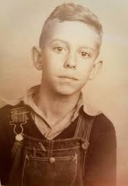 Colin Powell R.I.P. Thank you for being a great faithful servant to our  country 🙏🏽❤️🙏🏽 He was one of my very first paintings 😢 Artist:  Kimberly Keys