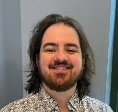 Kara Daigle's Instagram, Twitter & Facebook