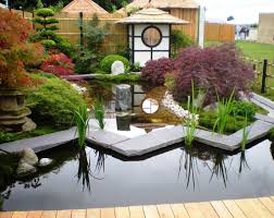 Aus kleinen wasserbecken, kunstvoll beschnittenen kiefern und bemoosten steinen entsteht ein harmonisches gesamtbild. 16 Schritte Wie Sie Einen Japanischen Garten Anlegen