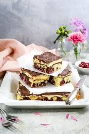 Schneewittchenkuchen Oder Donauwelle Rezept Schneewittchen Kuchen Kuchen Und Torten Rezepte Kuchen Rezepte Einfach