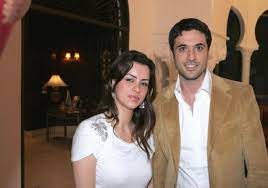 على درجة البكالوريوس من جامعة عين شمس. Ø§Ù„Ø¯Ù†Ø¬ÙˆØ§Ù† Ù…Ø§ Ù„Ø§ ØªØ¹Ø±ÙÙ‡ Ø¹Ù† Ø¹Ø¯Ø¯ Ù…Ø±Ø§Øª Ø²ÙˆØ§Ø¬ ÙˆØ®Ø·ÙˆØ¨Ø© Ø£Ø­Ù…Ø¯ Ø¹Ø² Ù†Ø¬ÙˆÙ… Ø§Ù„ÙÙ† Ø§Ù„Ù…ÙˆØ¬Ø²