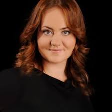 What are good private tour options for off-the-beaten-track Venice,  including art and food?