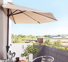 Balkon Ideen Zum Balkon Gestalten Sonnenschutzterrasse Sonnenschutz Fur Den Balkon Balcony Design Balcony Decor Backyard Landscaping