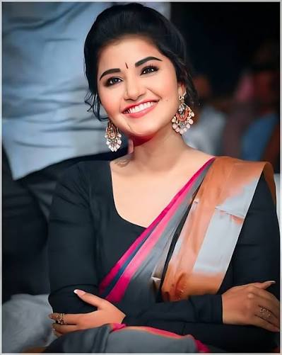 Anupama Parameswaran (born 18 February 1996) is an Indian film actress primarily working in Telugu, Malayalam, Tamil, and Kannada cinema. She hails from Irinjalakuda, Kerala, India. 🌟 Career & Rise to Fame