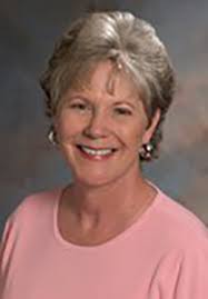 Leslie Wind's Instagram, Twitter & Facebook