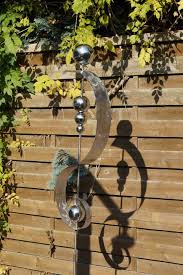 Gartenstecker Edelrost Gartendeko Rost Edelstahl Gartenkunst Von Deco Art Kulbs Gartenstecker Garten Gartendeko Metall