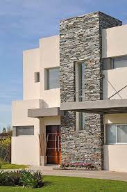 En este artículo te queremos mostrar 15 hermosas fachadas que han sido decoradas con piedra laja, esperamos que te guste y que puedas poner en práctica alguna de estas ideas. Frente Piedra Decorativo Fachadas De Casas Pequenas Novocom Top