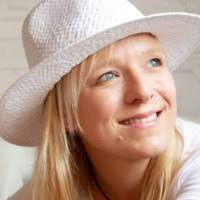 20+ "Sandy Geist" profiles