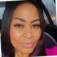 Toni Langley's Instagram, Twitter & Facebook