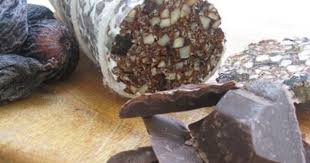 Saucisson Chocolat Figues Et Pistaches Chocolate Sausage Made With Figs And Pistachios Rice Krispie Treats Food Sweets Desserts
