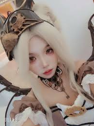 Quên mang hanami dango rồi . Kíu kíu