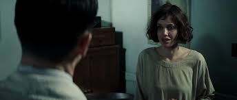 تدور أحداث قصة فيلم الجريمة والدراما والسيرة الذاتية changeling 2008 حول أم وحيدة تضطر لمواجهة عناصر فاسدة في إدارة الشرطة في لوس أنجلوس بعد أن أعلموها بأنهم. Ù…Ø´Ø§Ù‡Ø¯Ø© ÙÙŠÙ„Ù… Changeling 2008 Ù…ØªØ±Ø¬Ù… Hd Ø§ÙˆÙ† Ù„Ø§ÙŠÙ†