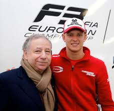 Sein sohn nicolas todt aus erster ehe ist ebenfalls im motorsport tätig. Formel 1 Jean Todt Besucht Michael Schumacher Zweimal Im Monat Welt