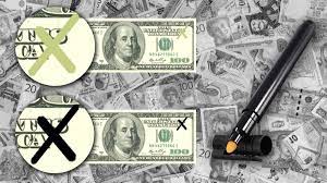 This video goes in detail and shows how to spot counterfeit or fake us bills, using a standard counterfeit detection pen. How Do Counterfeit Pen Tests Work Banknote World