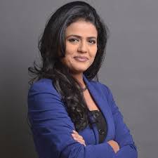 Reporters, correspondents, and broadcast news reporters need a bachelor's degree in journalism or communications. Btech Guys Indian Journalist Aaj Tak News Anchor Sweta Singh Biography Net Worth Marriage