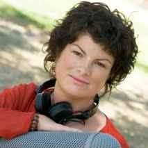 With director Bianca Malcolm, DOP Richard Wynn, publican Conna Mallett,  riding instructor Joseph Crofts, and Gus the thoroughbred.