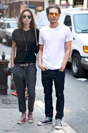 Black And White Combination T Shirt Sabrina And John Twokools Fashion Couple White High Top Sneakers Fashion