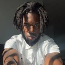 Larry Ewing (@biglenchito)